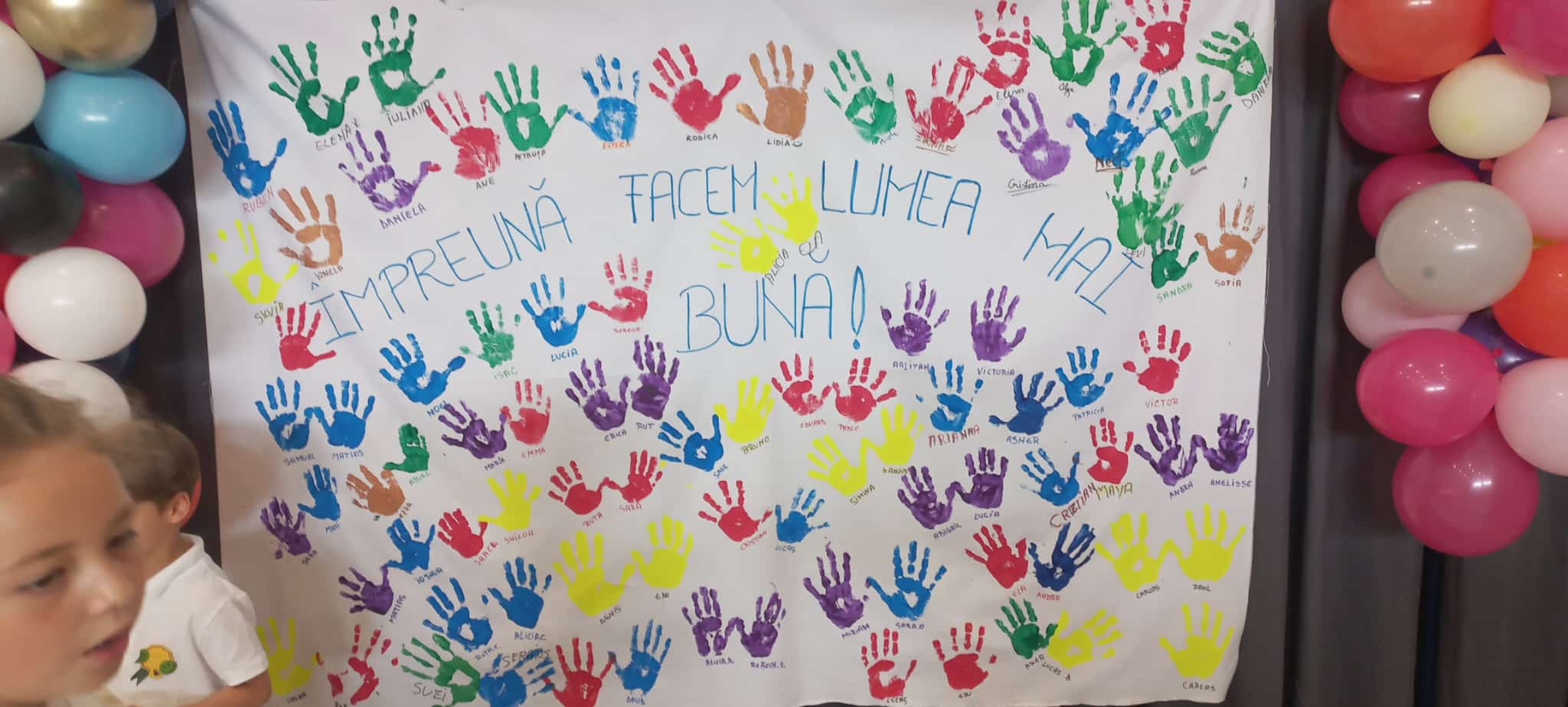 F329700727114baa80182353bde51c16